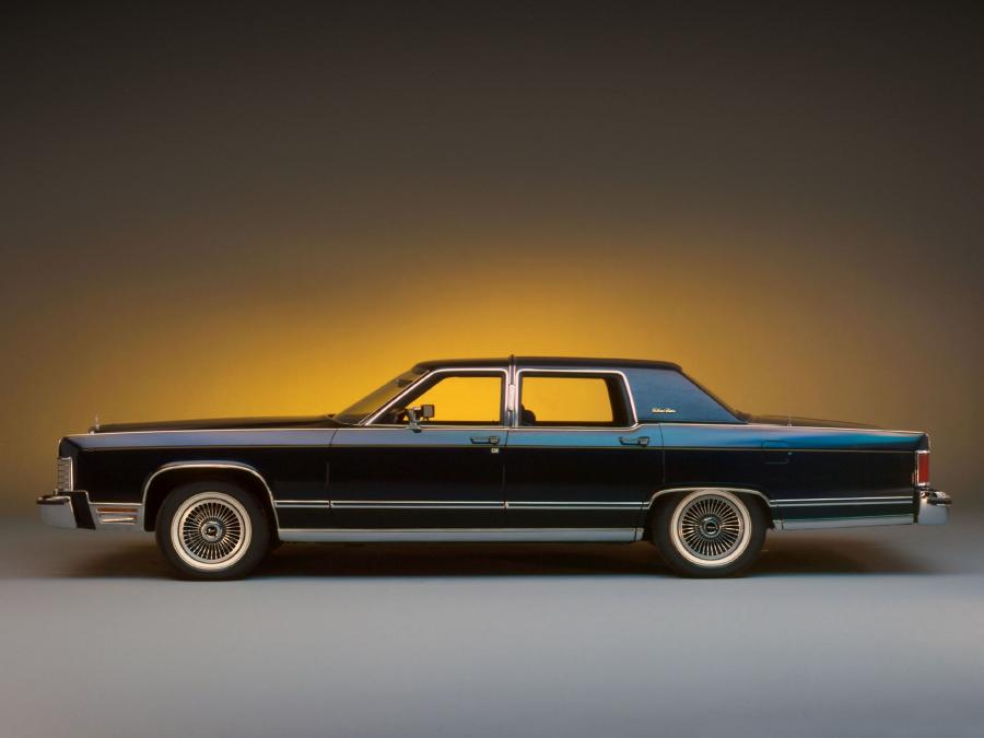  Lincoln Continental Collector&rsquo;s Series 1979 года  (фото 3 из 4)